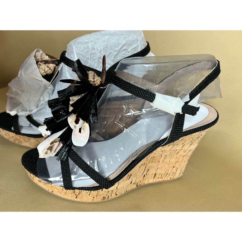 Charles by Charles David La Jolla Shell Wedge Size 9.5 Black NEW - Picture 6 of 14